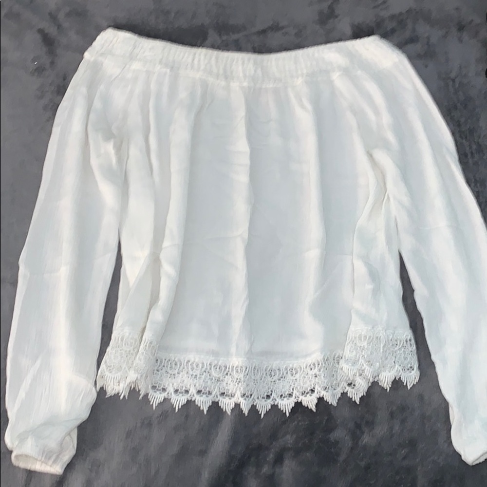 Aeropostale Off the Shoulder Blouse (White)